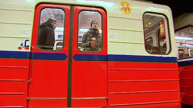 Metro przez 24 godziny? Radni na "tak", ratusz na "nie" Metro przez 24 godziny? Radni na "tak", ratusz na "nie"